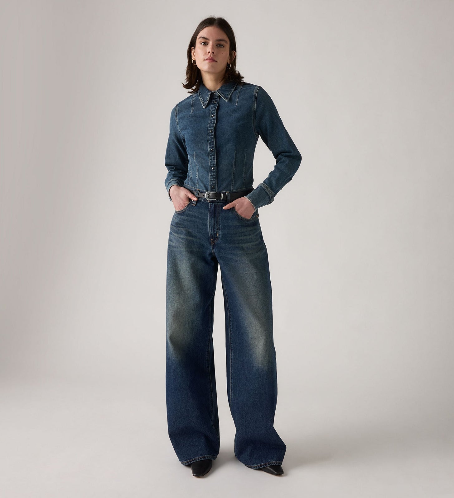 Main 4 - Levi's® Women's XL Straight Jeans - A87010030