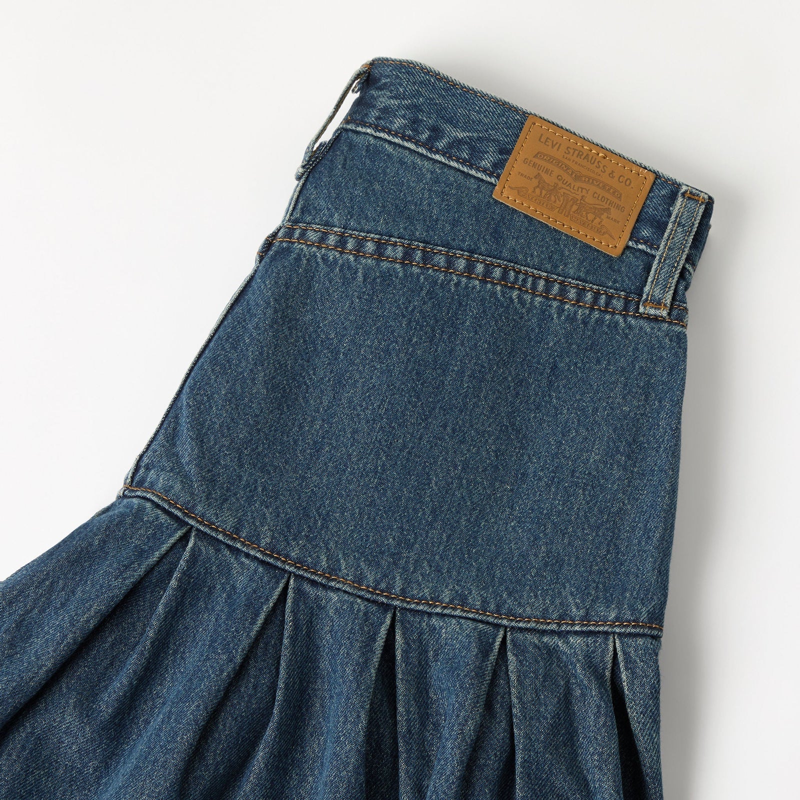 Main 7 - Levi's® Women's Yoked Pleated Skirt - 0089T0004