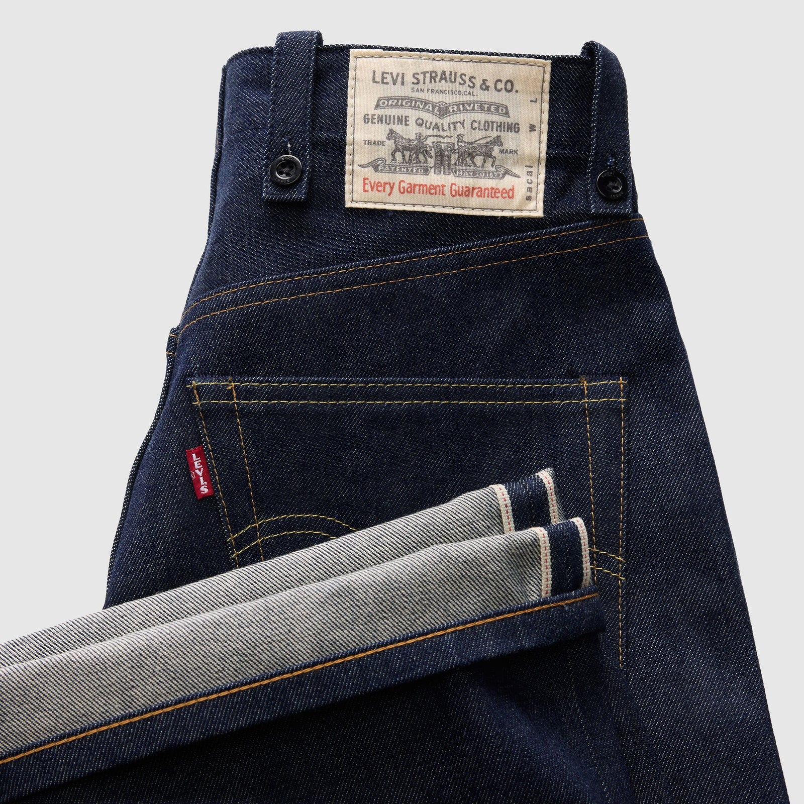 Main 10 - Levi’s® x sacai Belted Wide Pants - 008BK0001