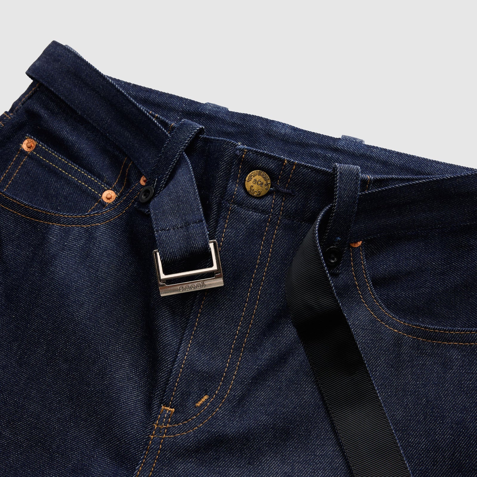 Main 11 - Levi’s® x sacai Belted Wide Pants - 008BK0001