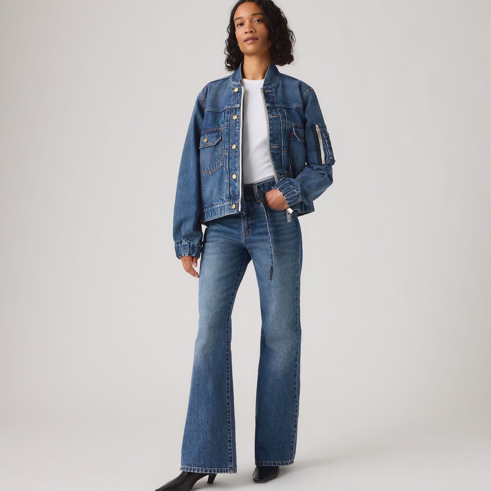Main 2 - Levi’s® x sacai Belted Flare Pants - 008LN0002