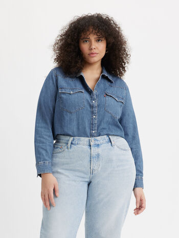 Levi's® Women's Essential Western Shirt (Plus Size)