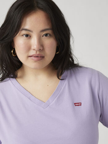 Levi's® Women's Perfect V-Neck T-Shirt (Plus Size)